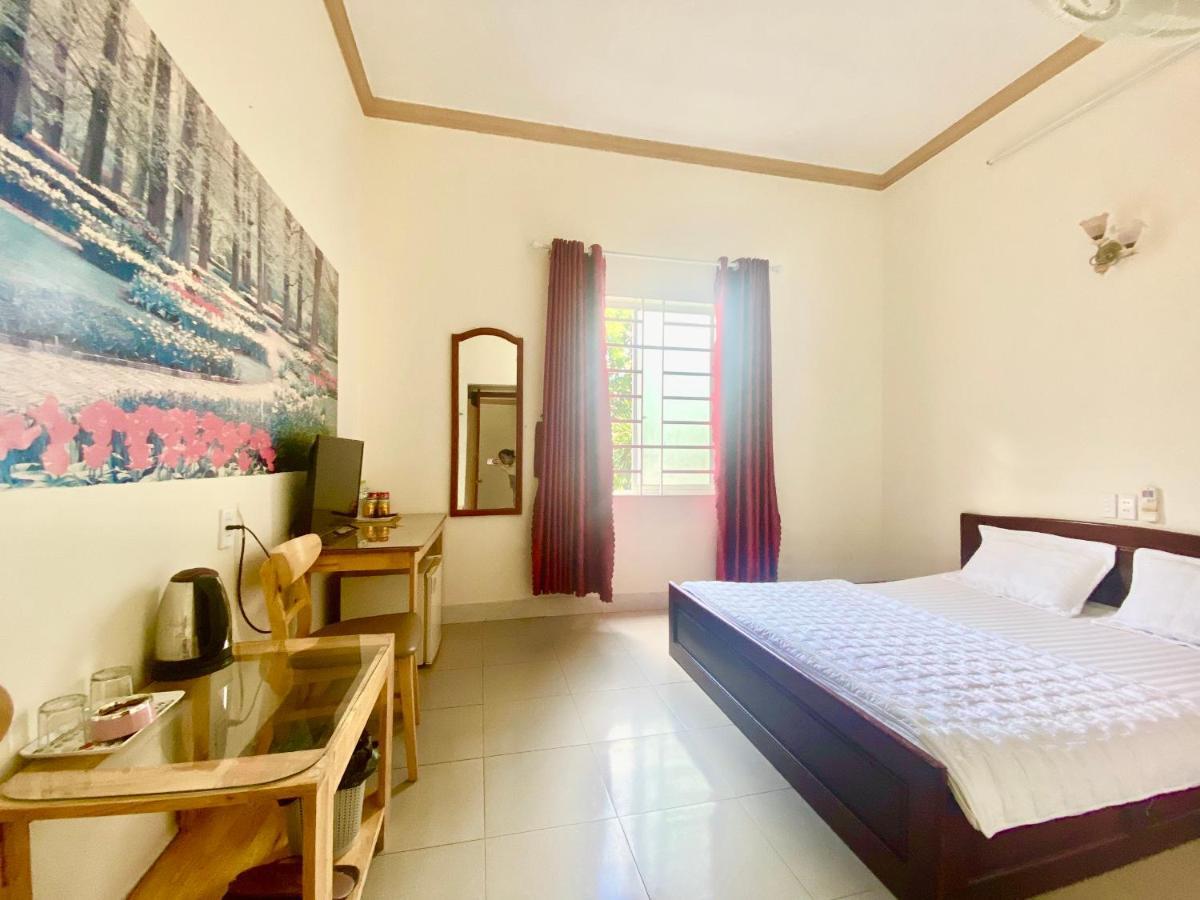 Khach San Ban Me Xanh Buon Ma Thuot Exterior foto