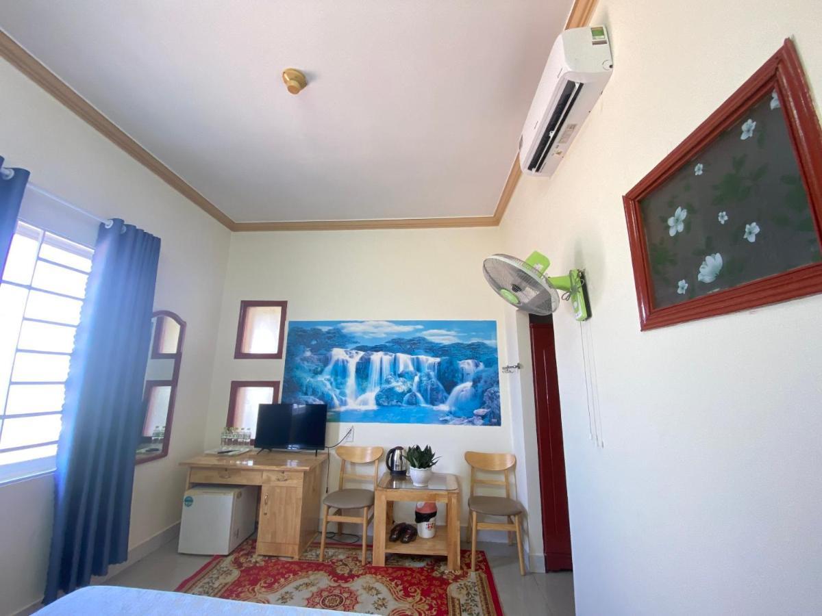 Khach San Ban Me Xanh Buon Ma Thuot Exterior foto